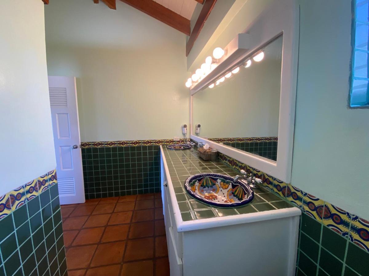Tranquility Beach Suites Placencia Bagian luar foto