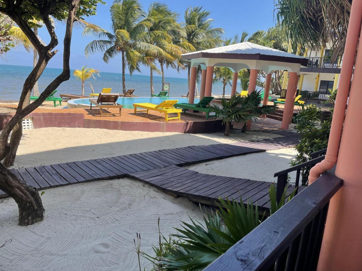 Tranquility Beach Suites Placencia Bagian luar foto