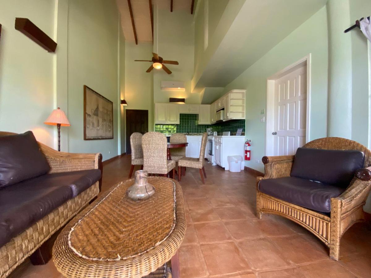 Tranquility Beach Suites Placencia Bagian luar foto
